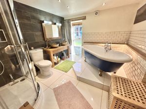 Photo 21- click for photo gallery